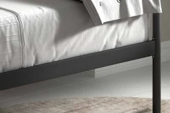 Kinderbedden^Huisenthuis Bed Mabel 90x200cm Zwart