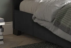 Bedden^Huisenthuis Bed Napels Zwart 140x200cm