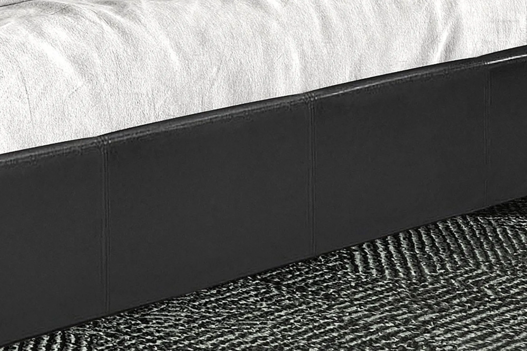 Bedden^Huisenthuis Bed Napels Zwart 160x200cm