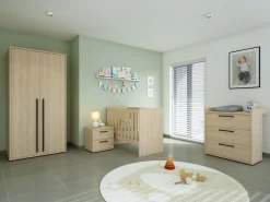 Kinderkamerkasten|Kledingkasten^Huisenthuis Driedeurskast Yumi Eiken