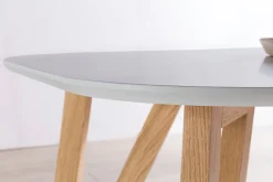 Eetkamertafels^Huisenthuis Eettafel Nikolaj Grijs 140 cm