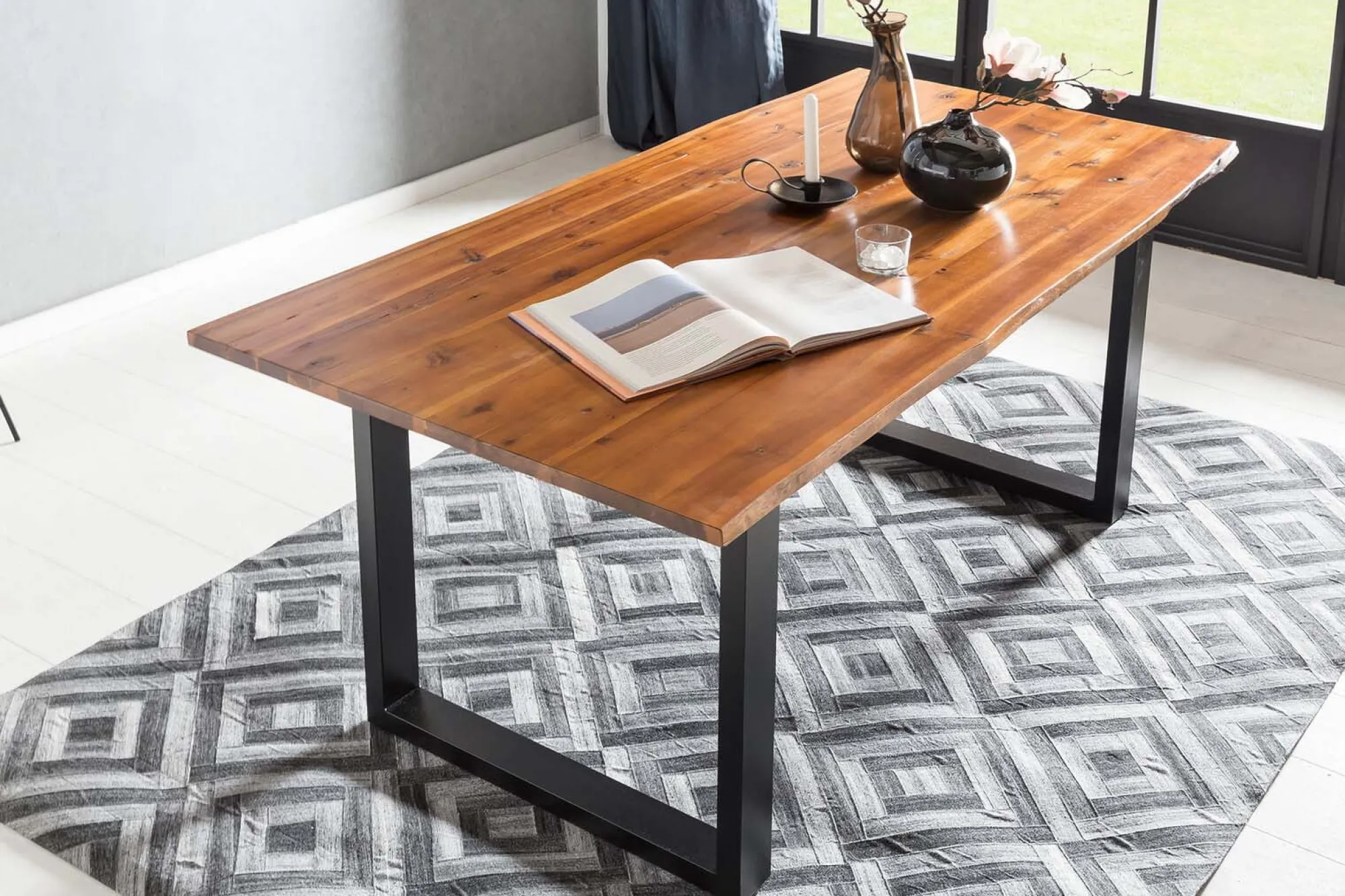 Eetkamertafels^Huisenthuis Eettafel Sven Acaciahout 140 cm