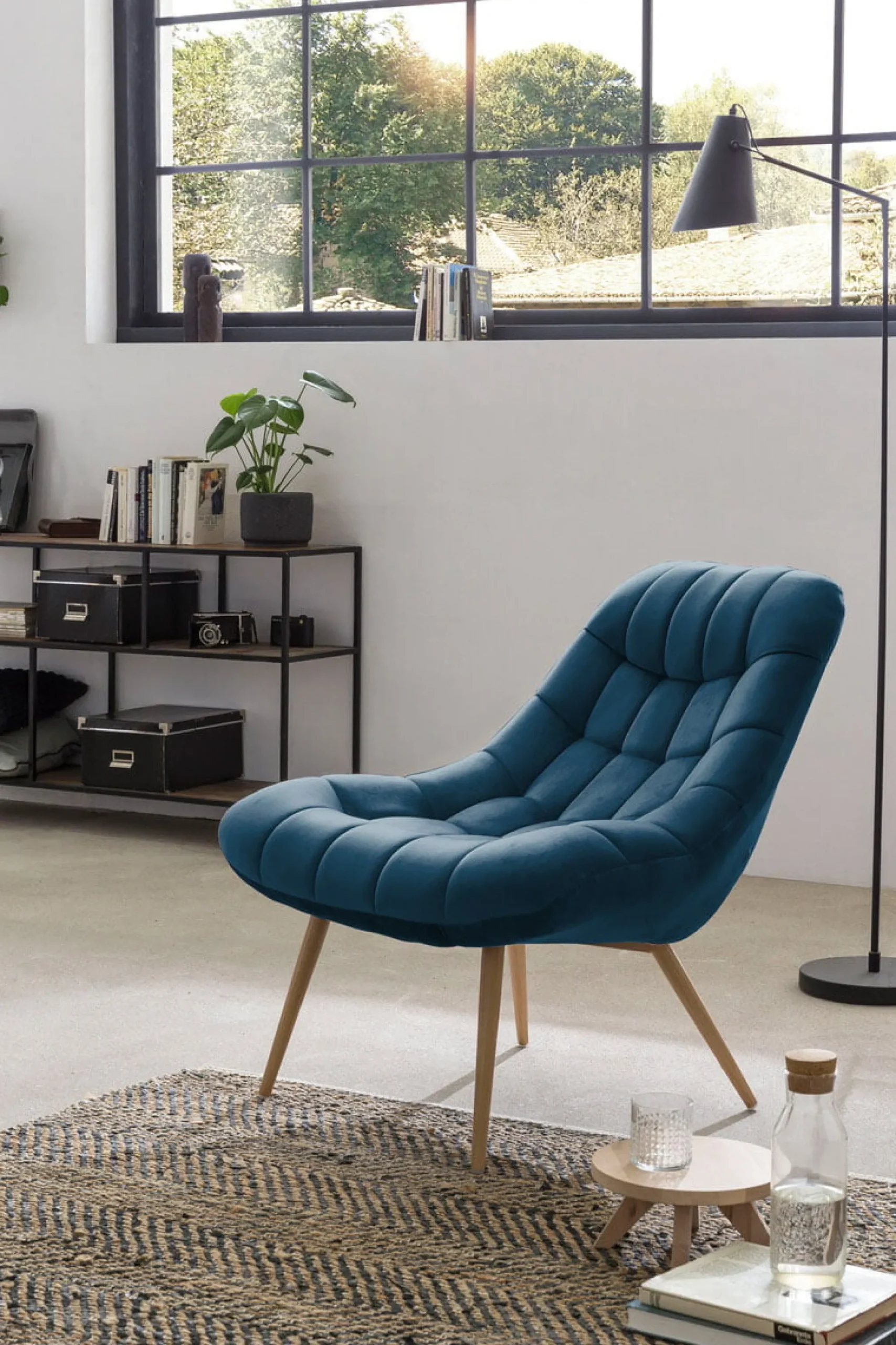 Fauteuils^Huisenthuis Fauteuil Louis Blauw