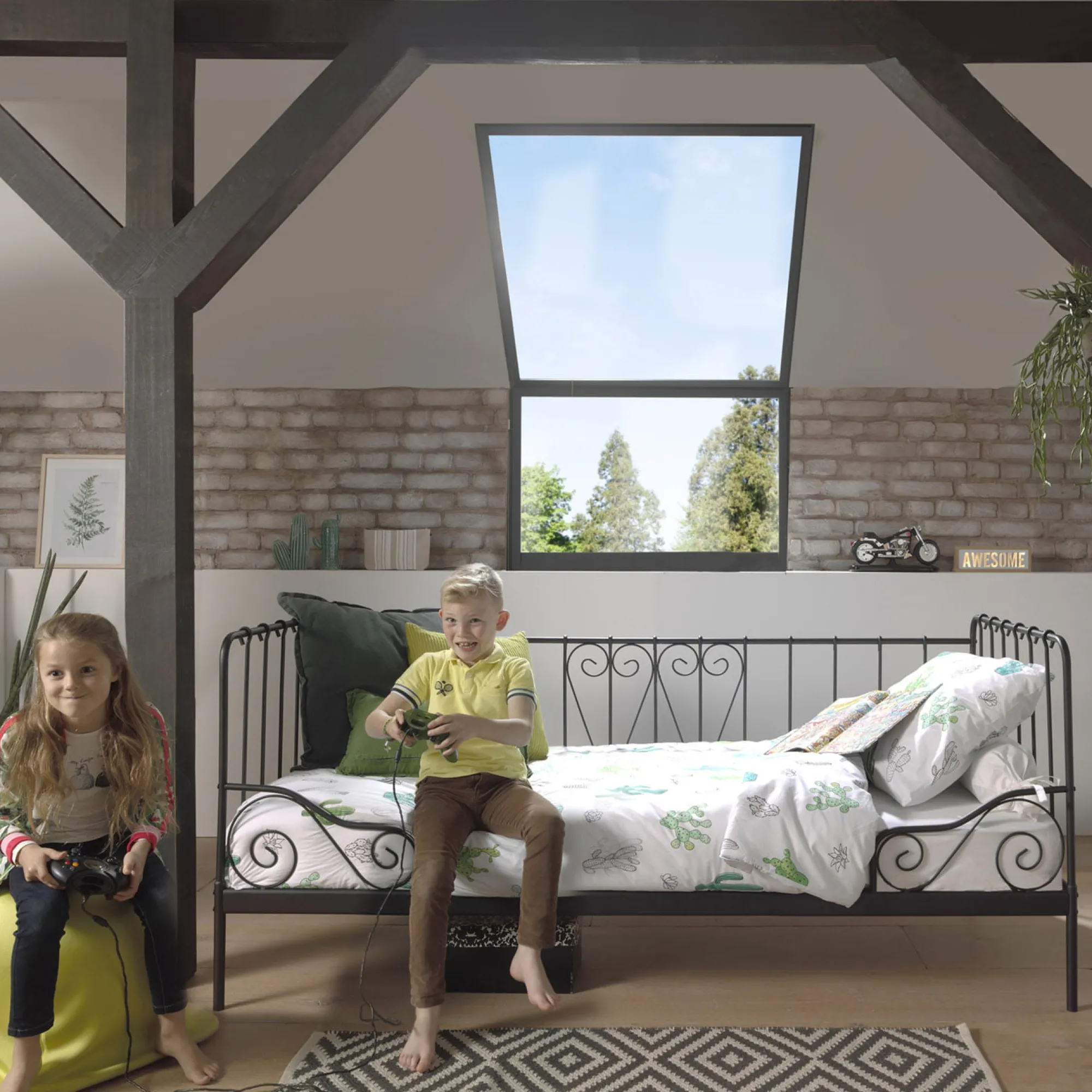 Kinderbedden^Huisenthuis Kajuitbed Mees Zwart