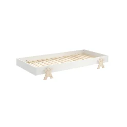 Kinderbedden^Huisenthuis Kinderbed Nynke Wit