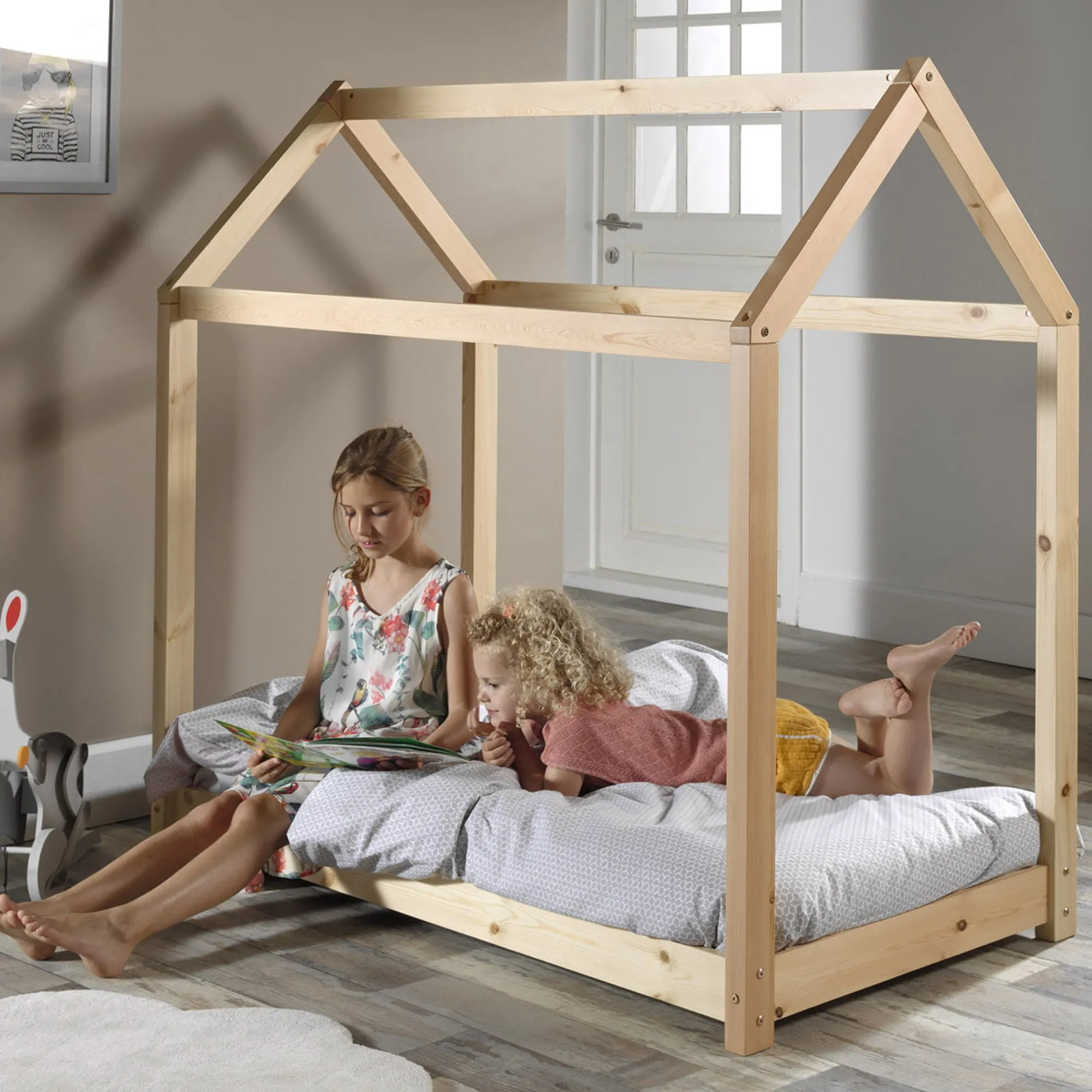 Peuterbedden^Huisenthuis Kleuterbed Dreamhouse-N Grenen