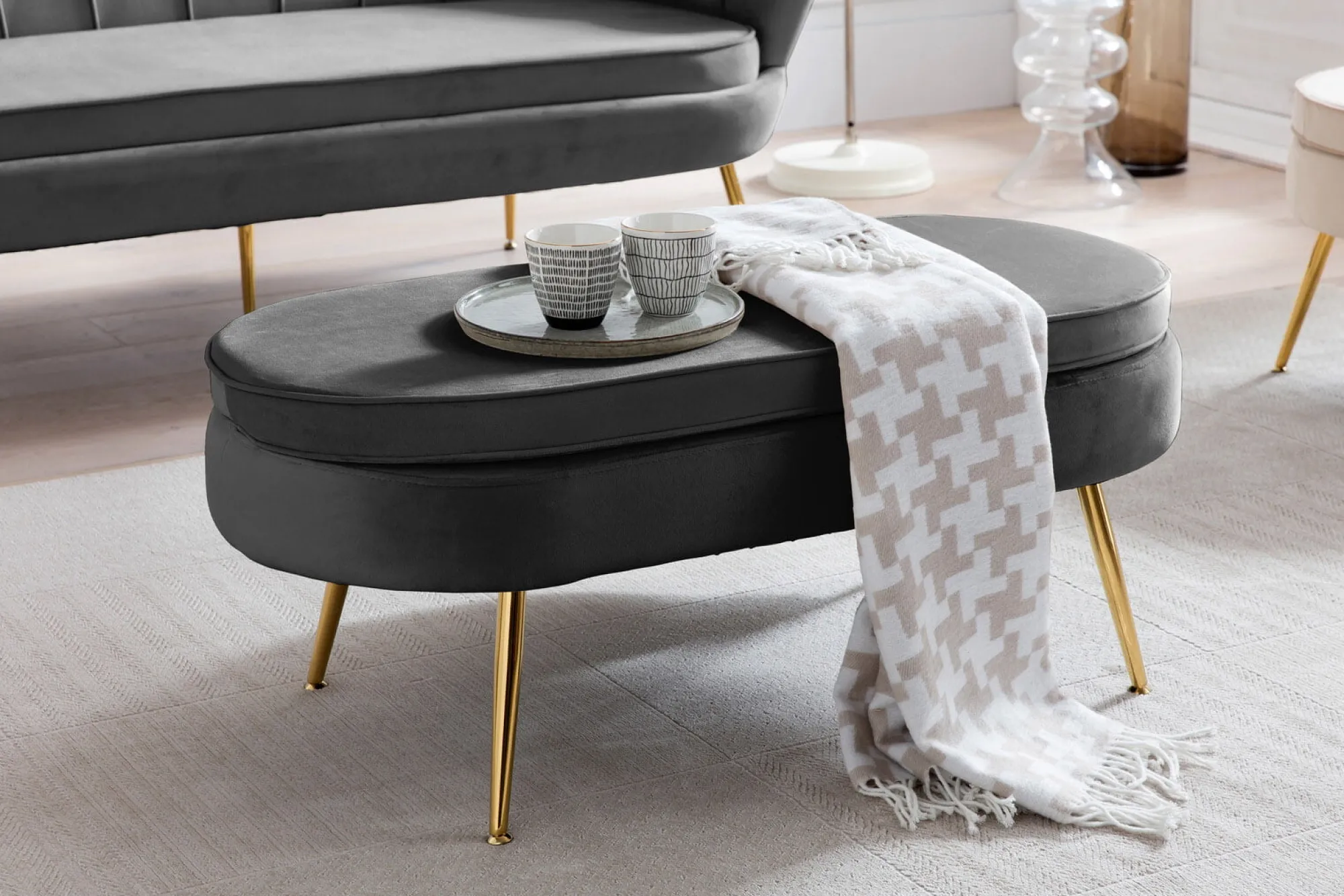 Poefen^Huisenthuis Poef Chanelle Velvet 99 cm Zwart
