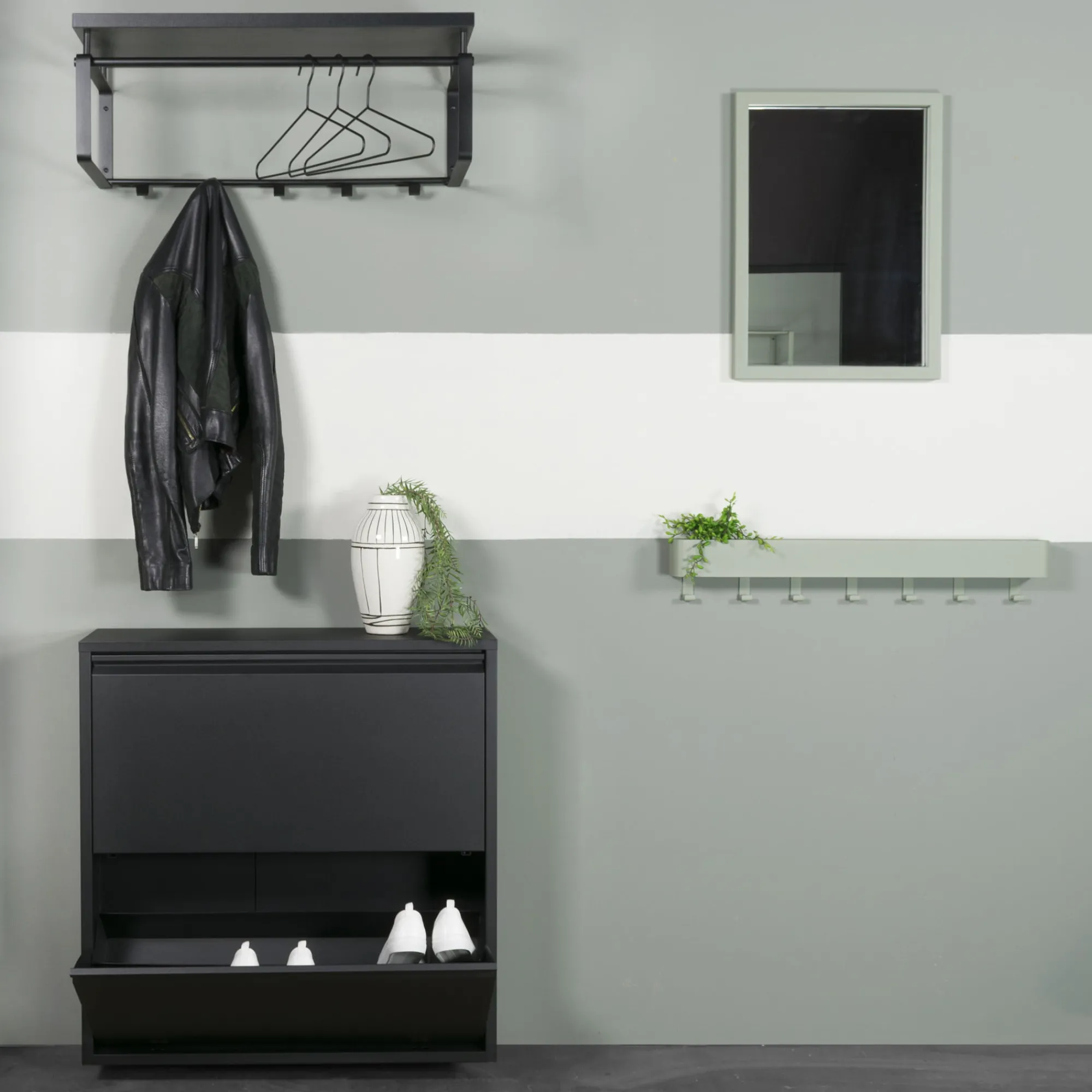 Schoenenkasten^Huisenthuis Schoenenkast Oscar-2 Zwart