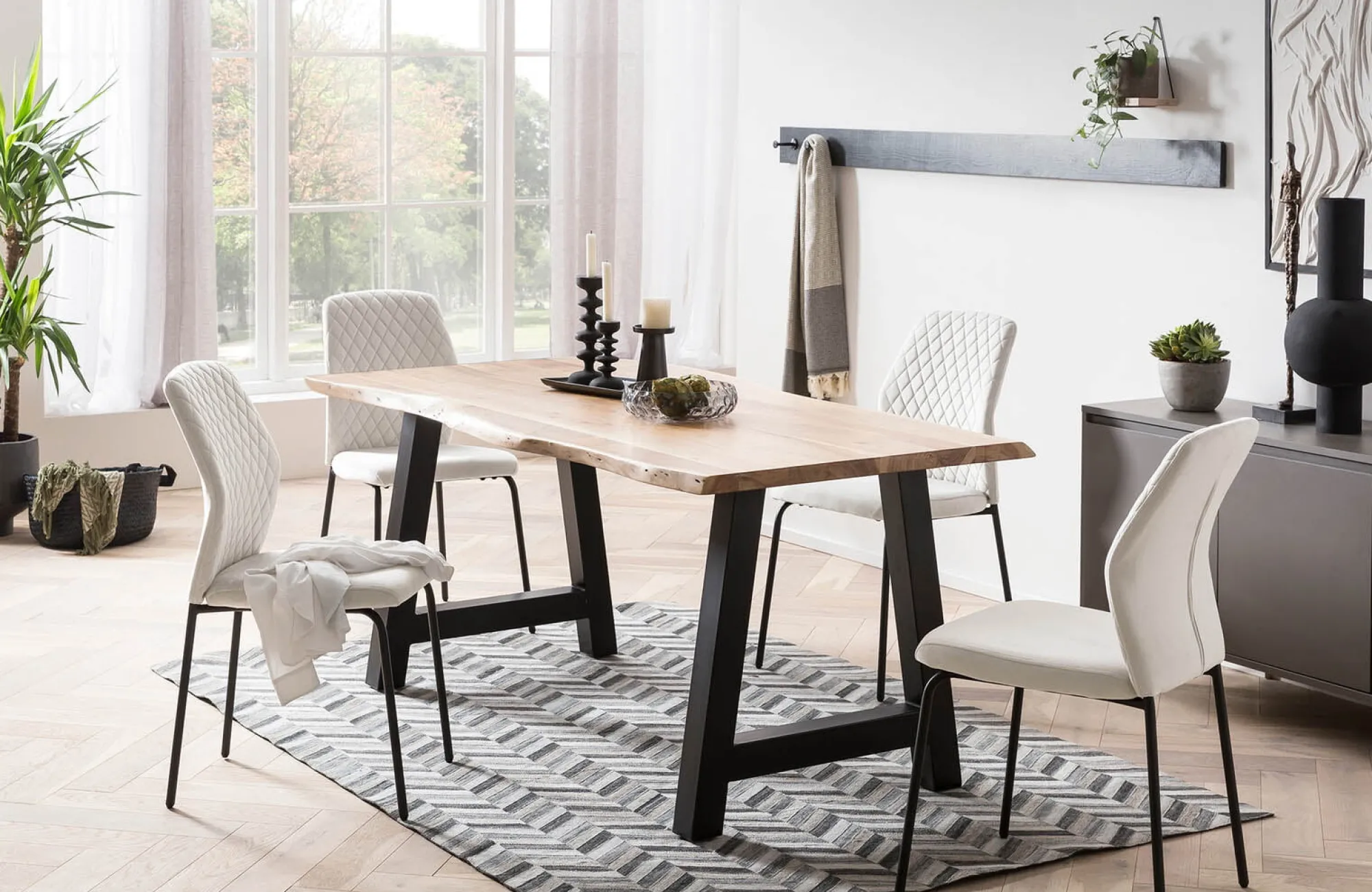 Eetkamerstoelen^Huisenthuis Stoel Dagmar – Set van 2 Beige